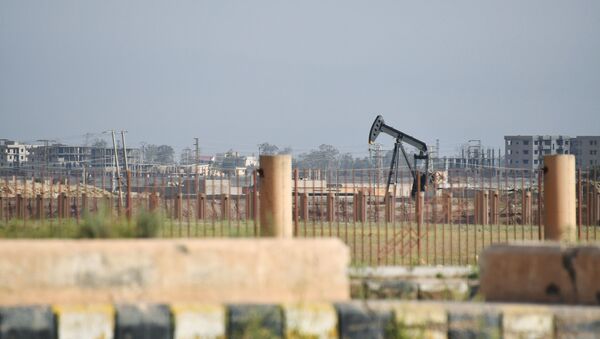 Oil pumpjack in northeastern Syria. File photo. - Sputnik International