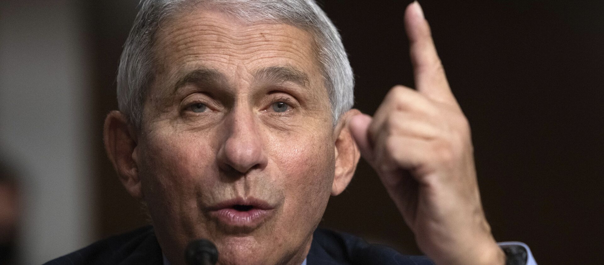 Dr. Anthony Fauci, Director of the National Institute of Allergy and Infectious Diseases at the National Institutes of Health, testifies during a Senate Senate Health, Education, Labor, and Pensions Committee Hearing on the federal government response to COVID-19 on Capitol Hill Wednesday, Sept. 23, 2020, in Washington - Sputnik International, 1920