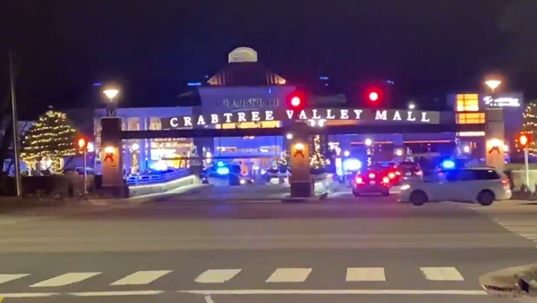 Screenshot from a video showing Crabtree Valley Mall in Raleigh, North Carolina, where police responded to reports of gunfire - Sputnik International