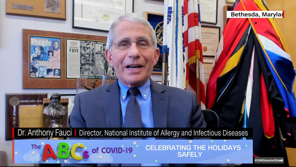 Dr. Anthony Fauci speaks with children at The ABC of COVID-19 town hall - Sputnik International