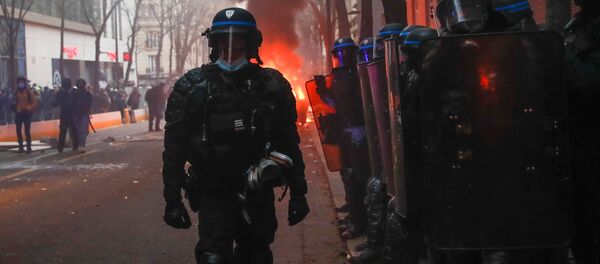 Demonstration against the 'Global Security Bill' in Paris Demonstration against the 'Global Security Bill' in Paris - Sputnik International