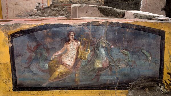 A fresco on an ancient counter depicting a nymph riding a horse uncovered during excavations in Pompeii, Italy, is seen in this handout picture released December 26, 2020 - Sputnik International