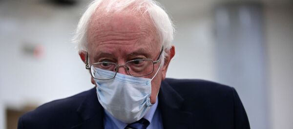 U.S. Sen. Bernie Sanders (D-VT) walks through the U.S. Capitol subway in Washington, U.S., December 8, 2020 - Sputnik International