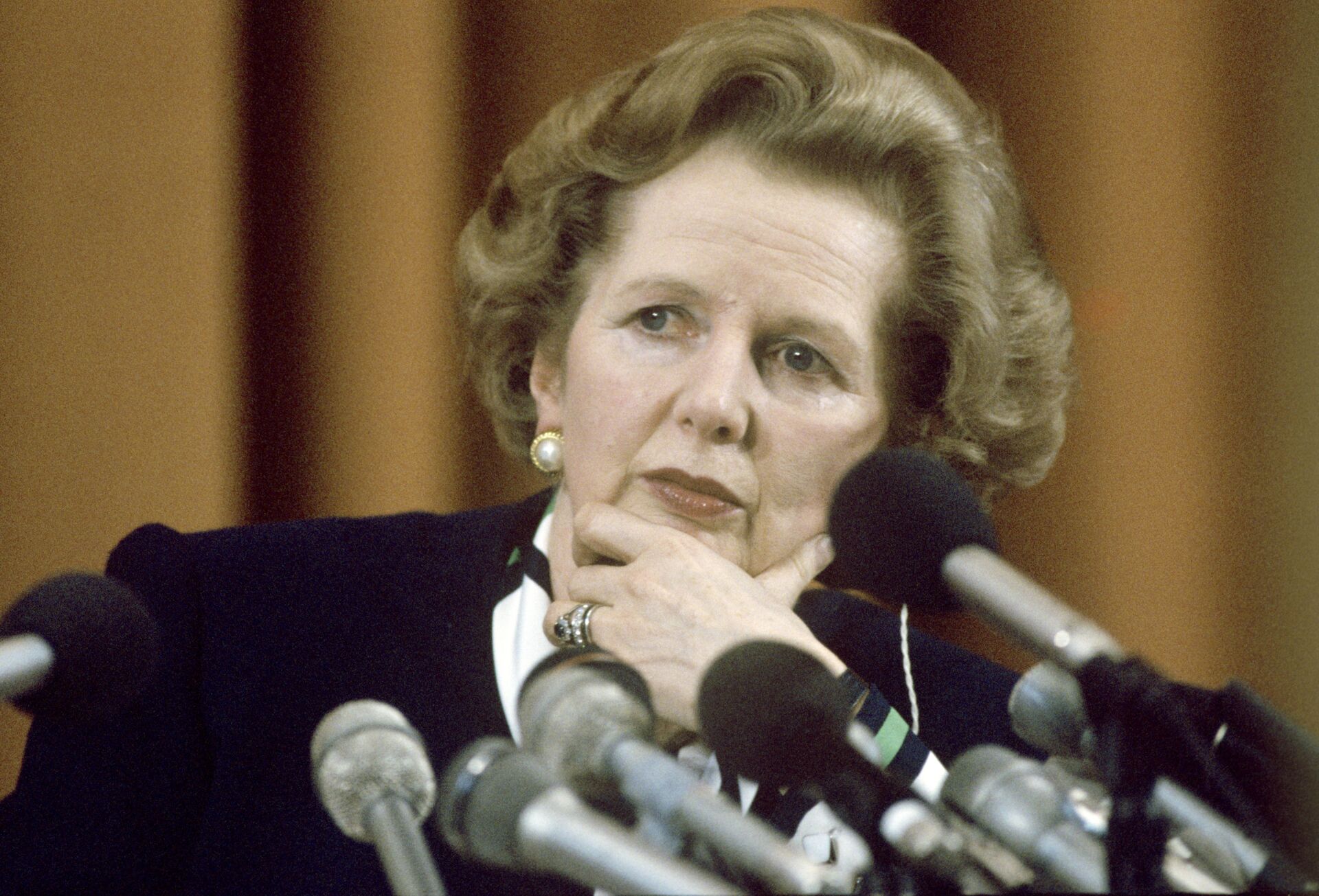 Leaked Docs Reveal Thatcher Was Warned Against Pushing Anti-Saddam Propaganda Due to Arms Sales - Sputnik International, 1920, 25.02.2021
