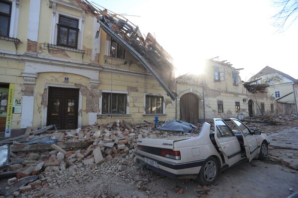 Rubble-Covered Streets & Devastated Towns: Croatia Reels From Worst Quake in Decades - Sputnik International