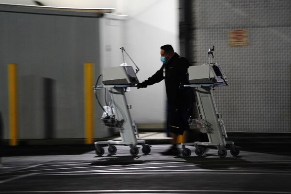 Bad Things Come in Threes: Futurist Says COVID-19-Hit World Will Fall Victim to Deadly New Pandemics Bad Things Come in Threes: Futurist Says COVID-19-Hit World Will Fall Victim to Deadly New Pandemics - Sputnik International