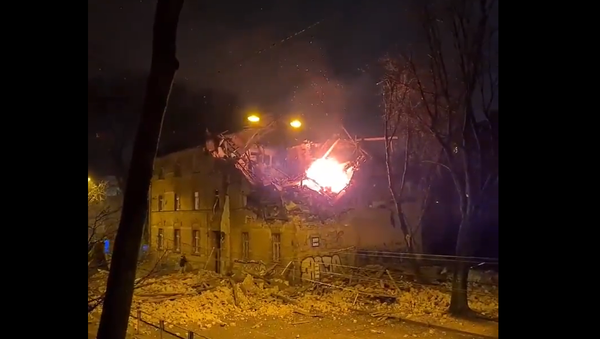 Screenshot from the video allegedly showing the aftermath of the explosion in the residential building in Riga - Sputnik International