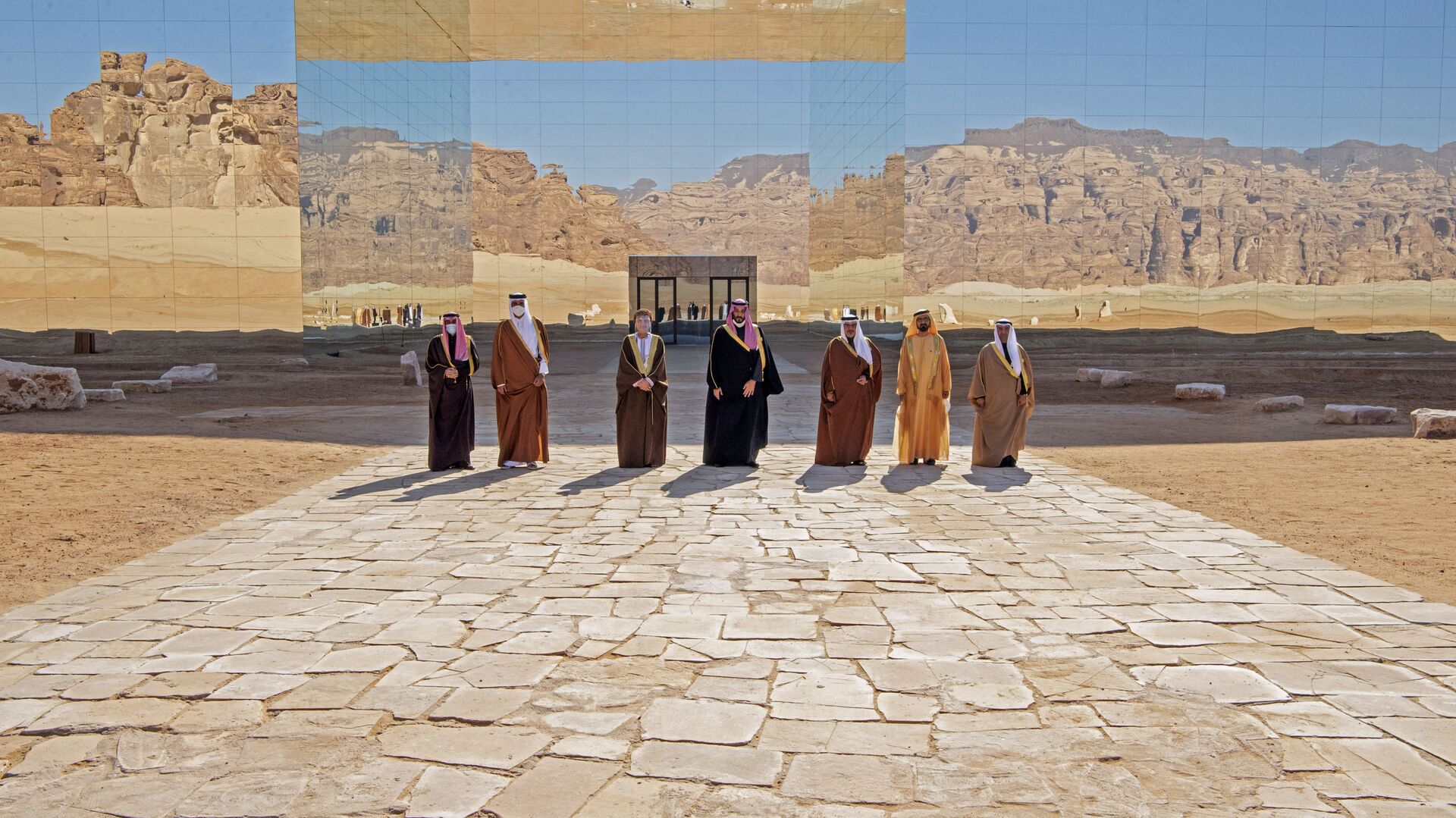 A handout picture provided by the Saudi Royal Palace on January 5, 2021, shows from L to R: Kuwaiti Emir Sheikh Nawaf al-Ahmad Al-Sabah, Emir of Qatar Tamim bin Hamad Al-Thani, Omani Deputy Prime Minister Fahd Bin Mahmud, Saudi Crown Prince Mohammed bin Salman, Bahrain's Crown Prince Salman bin Hamad Al-Khalifa, Dubai's Ruler and UAE Vice President Sheikh Mohammed bin Rashid Al-Maktoum and Nayef al-Hajraf, secretary-general of the Gulf Cooperation Council (GCC) posing for a pictures before the opening session of the 41st Gulf Cooperation Council (GCC) summit in the northwestern Saudi city of al-Ula. - Saudi Arabia's Crown Prince Mohammed bin Salman said that the Gulf states had signed an agreement on regional solidarity and stability at a summit aimed at resolving a three-year embargo against Qatar.  - Sputnik International, 1920, 18.03.2021