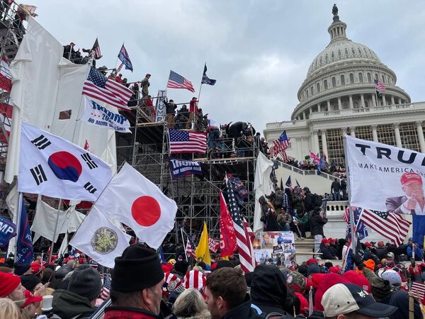 Ex-FBI Chief James Comey Calls Capitol Riot a US 'Chernobyl'-Like Disaster Ex-FBI Chief James Comey Calls Capitol Riot a US 'Chernobyl'-Like Disaster - Sputnik International