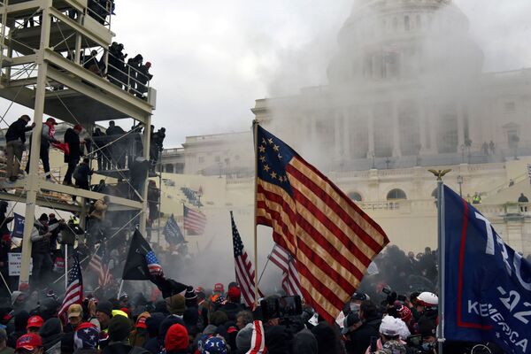 Supporters of US President Donald Trump protest in front of the US Capitol Building in Washington, US, 6 January 2021 - Sputnik International