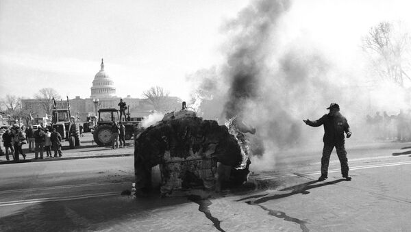 A farmer protesting near the Capitol in 1979 - Sputnik International