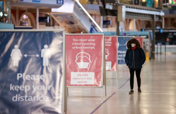 France Backtracks on Plans to Install 'New COVID Controls' at UK Border to Deter Mutant Strain France Backtracks on Plans to Install 'New COVID Controls' at UK Border to Deter Mutant Strain - Sputnik International