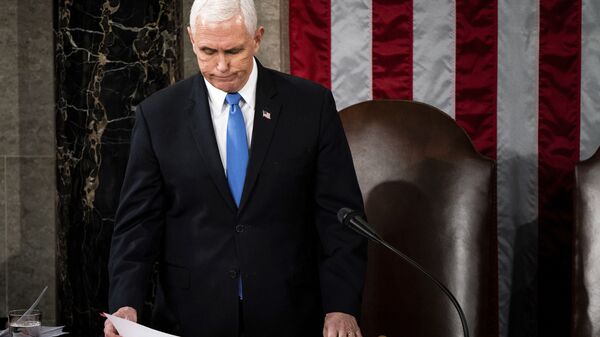 Vice President Mike Pence officiates as a joint session of the House and Senate convenes to confirm the Electoral College votes cast in November's election, at the Capitol in Washington, Wednesday, Jan. 6, 2021. - Sputnik International