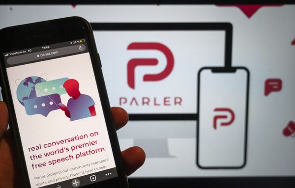 Parler CEO Reportedly Forced Into Hiding Over Death Threats as App in Crosshairs After Capitol Riots Parler CEO Reportedly Forced Into Hiding Over Death Threats as App in Crosshairs After Capitol Riots - Sputnik International