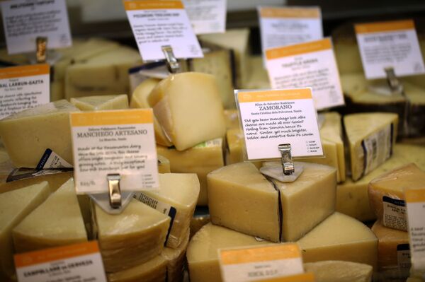 Paris Calls For a 'Pause' in US-EU Trade Dispute as New Tariffs on French Wine Enter Into Force Paris Calls For a 'Pause' in US-EU Trade Dispute as New Tariffs on French Wine Enter Into Force - Sputnik International