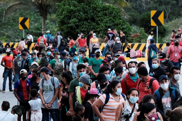 'Now is Not the Time', Biden Team Reportedly Says as Migrant Caravan From Honduras Headed to the US 'Now is Not the Time', Biden Team Reportedly Says as Migrant Caravan From Honduras Headed to the US - Sputnik International