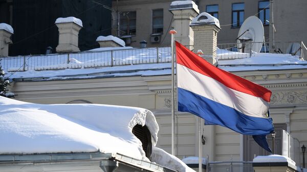 National flag of the Netherlands on the Dutch Embassy in Moscow - Sputnik International