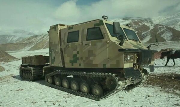 PLA Commissions New All-Terrain Vehicle for High-Altitude Logistics Support PLA Commissions New All-Terrain Vehicle for High-Altitude Logistics Support - Sputnik International