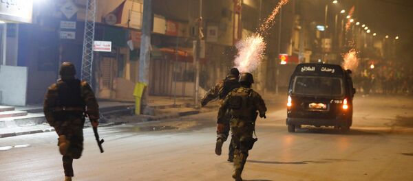 Security forces clash with demonstrators during anti-government protests in Tunis, Tunisia, January 18, 2021 Security forces clash with demonstrators during anti-government protests in Tunis, Tunisia, January 18, 2021 - Sputnik International