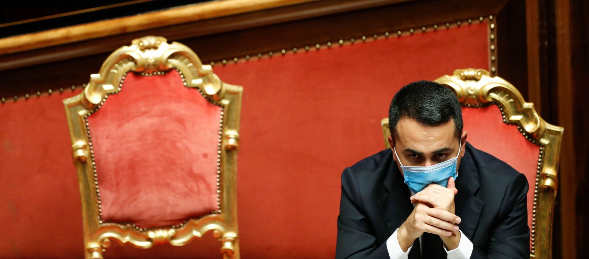 Italian Foreign Minister Luigi Di Maio attends a debate ahead of a confidence vote at the upper house of parliament after former Prime Minister Matteo Renzi pulled his party out of government, in Rome, Italy, January 19, 2021.  - Sputnik International, 1920, 20.01.2021