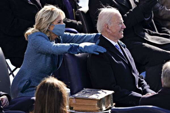 Memorable and Meme-able: Biden Inauguration Moments That Have Gone Viral - Sputnik International