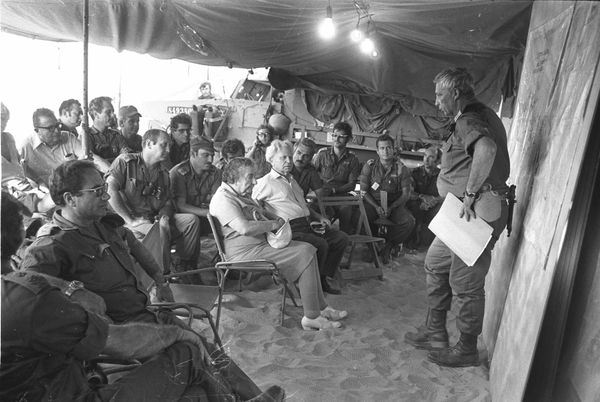 ‘Enemies Will Conclude Israel is Weak’: Docs Reveal Panic in Israeli Command During Yom Kippur War ‘Enemies Will Conclude Israel is Weak’: Docs Reveal Panic in Israeli Command During Yom Kippur War - Sputnik International