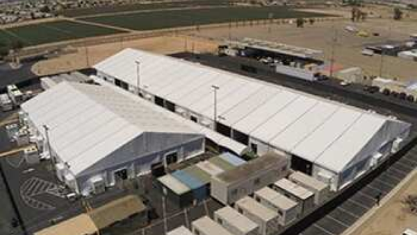 A temporary tent structure built in Yuma, Arizona, by US Customs and Border Protection in 2019 to hold up to 500 detainees. - Sputnik International
