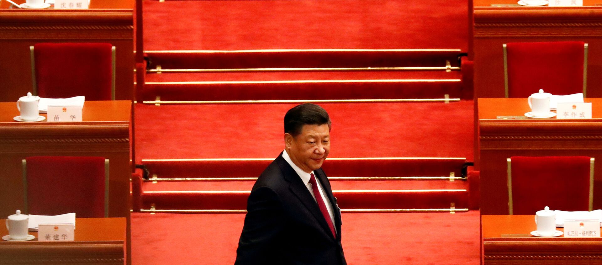 Chinese President Xi Jinping arrives for the opening session of the National People's Congress (NPC) at the Great Hall of the People in Beijing, China March 5, 2018. - Sputnik International, 1920, 26.01.2021