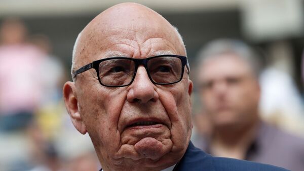 Rupert Murdoch, Chairman of Fox News Channel stands before Rafael Nadal of Spain plays against Kevin Anderson of South Africa - Sputnik International