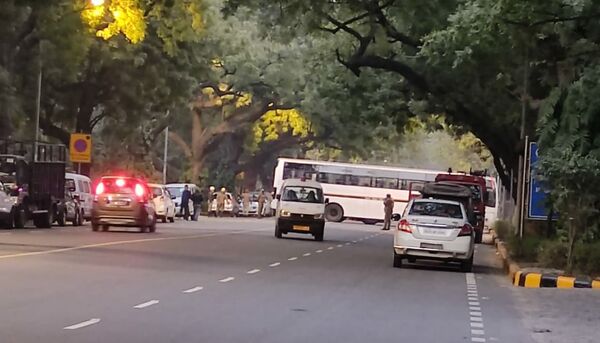 ‘This is a Trailer’: Note Found Near Israeli Embassy Blast Site Reportedly Mentions Soleimani ‘This is a Trailer’: Note Found Near Israeli Embassy Blast Site Reportedly Mentions Soleimani - Sputnik International