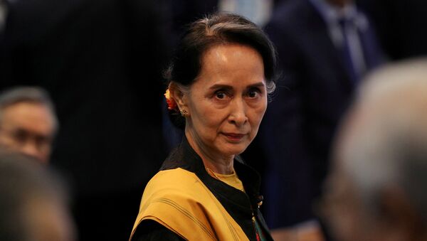 Myanmar State Counselor Aung San Suu Kyi attends the opening session of the 31st ASEAN Summit in Manila - Sputnik International