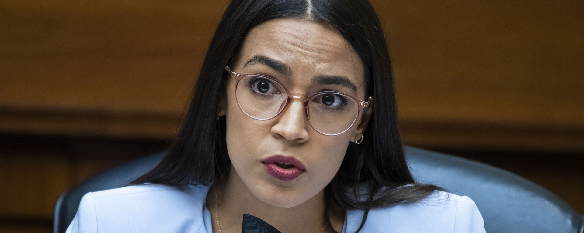 Rep. Alexandria Ocasio-Cortez, D-N.Y., questions Postmaster General Louis DeJoy during a House Oversight and Reform Committee hearing on the Postal Service on Capitol Hill, Monday, Aug. 24, 2020 - Sputnik International, 1920, 27.10.2022