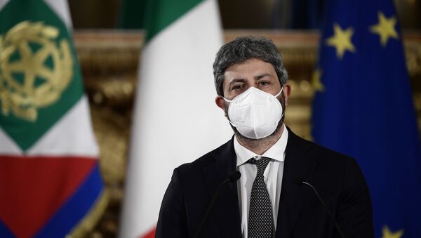 President of the Lower Chamber Roberto Fico leaves after reporting the outcome of the meetings he was mediating to find an agreement for a new government to Italian President Sergio Mattarella at the Quirinale presidential palace, in Rome, Tuesday, Feb. 2, 2021. - Sputnik International