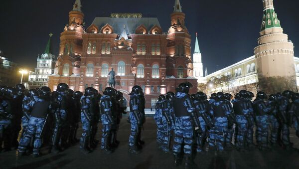 Servicemen of the Russian National Guard (Rosgvardia) gather at the Red Square to prevent a protest rally in Moscow, Russia, Tuesday, Feb. 2, 2021.  - Sputnik International