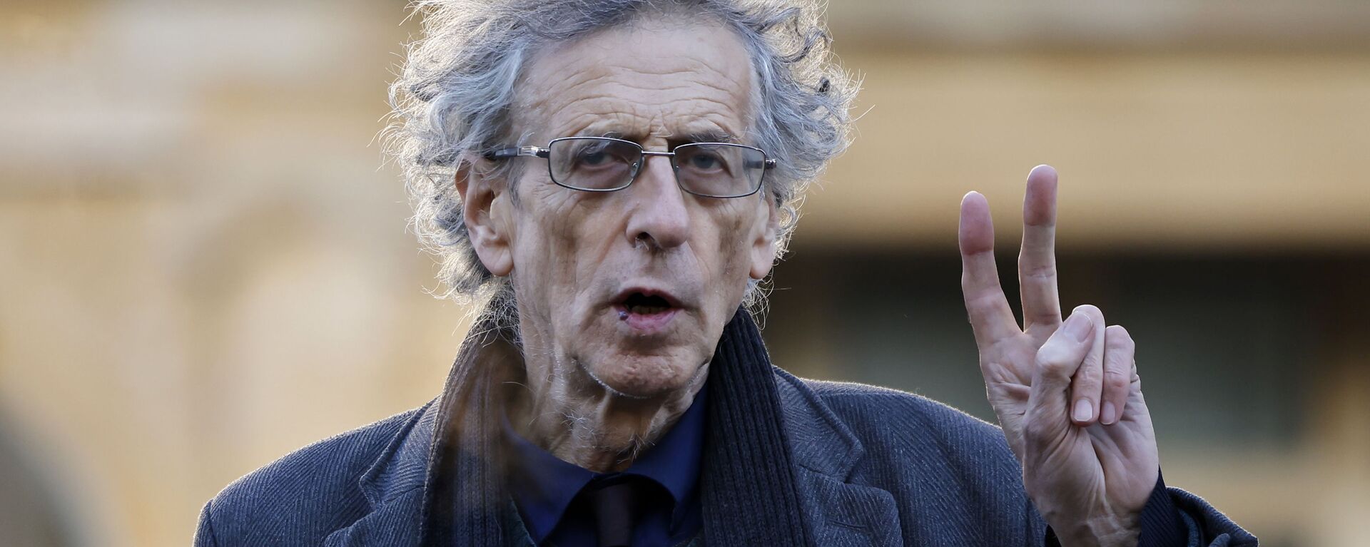 Piers Corbyn, brother of Jeremy Corbyn, the former leader of Britain's opposition Labour party, arrives at Westminster Magistrates court in central London on November 27, 2020. - Piers is accused of attending anti-lockdown and anti vaccine protests at Hyde Park during the first coronavirus COVID-19 lockdown period. (Photo by Tolga Akmen / AFP) - Sputnik International, 1920, 05.02.2021