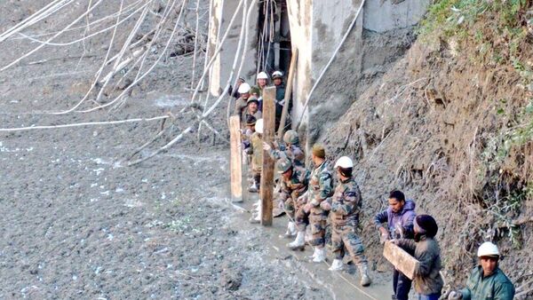 Nanda Devi Glacier Broke in India's Uttarakhand - Sputnik International