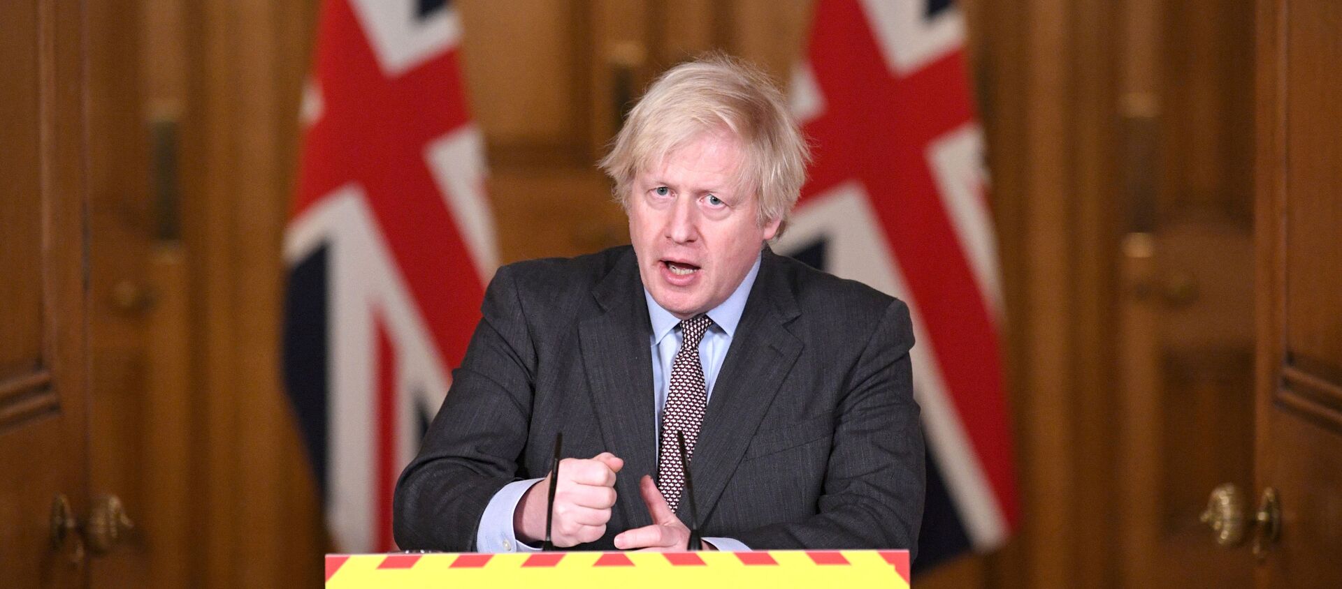 Britain's Prime Minister Boris Johnson addressees the media at a coronavirus disease (COVID-19) pandemic briefing in Downing Street, London, Britain February 3, 2021.  - Sputnik International, 1920, 19.02.2021
