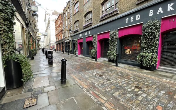 An empty street in the Covent Garden area in central London during lockdown on 15 February, 2021.  - Sputnik International