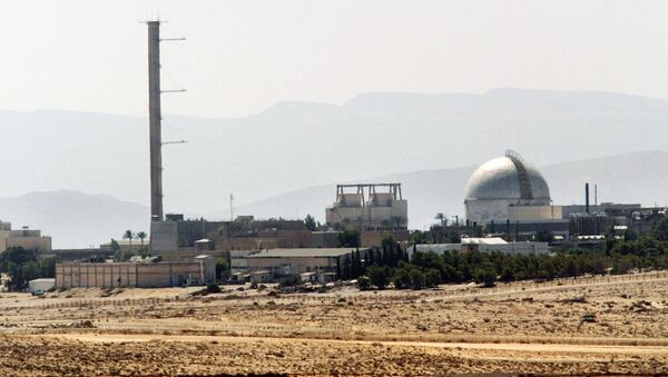 Partial view of the Dimona nuclear power plant in the southern Israeli Negev desert taken 08 September 2002 - Sputnik International