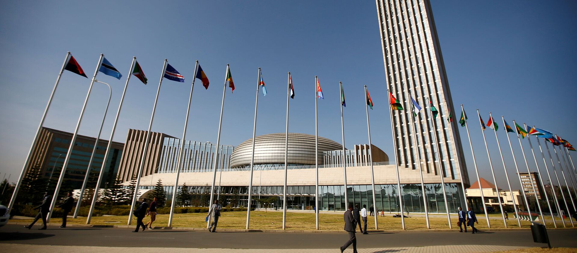 A general view shows the headquarters of the African Union (AU) building in Ethiopia's capital Addis Ababa, January 29, 2017.  - Sputnik International, 1920