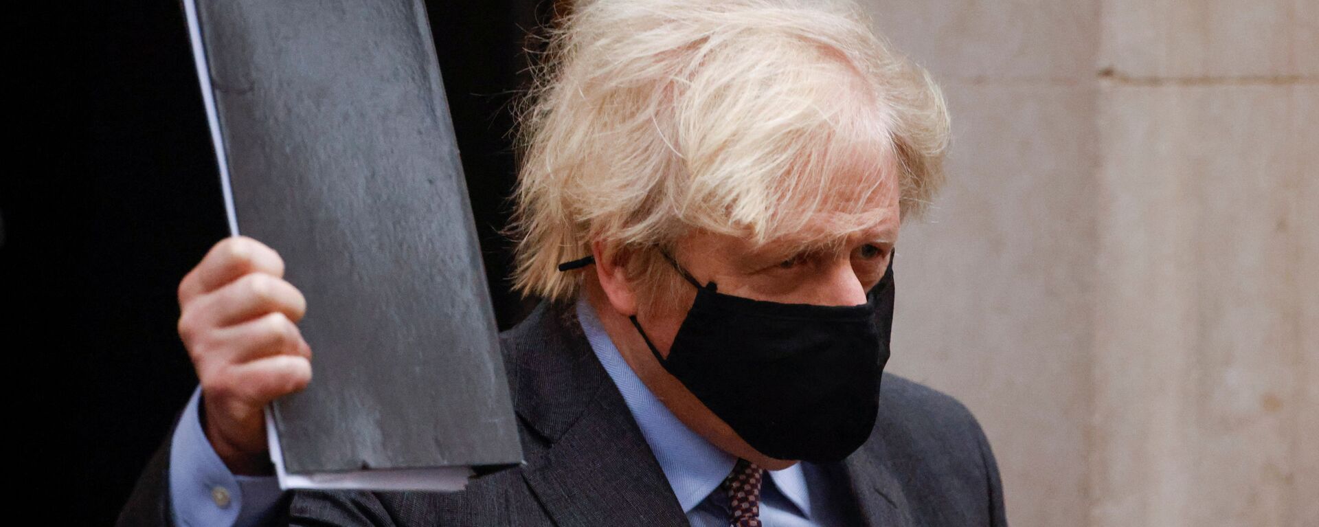 Britain's Prime Minister Boris Johnson leaves Downing Street in London - Sputnik International, 1920, 28.05.2021