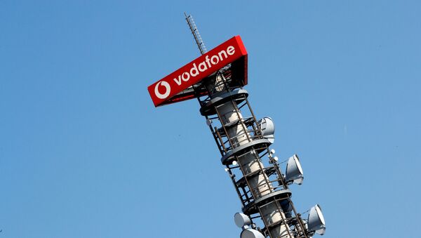 Different types of 4G, 5G and data radio relay antennas for mobile phone networks are pictured on a relay mast operated by Vodafone in Berlin, Germany April 8, 2019 - Sputnik International