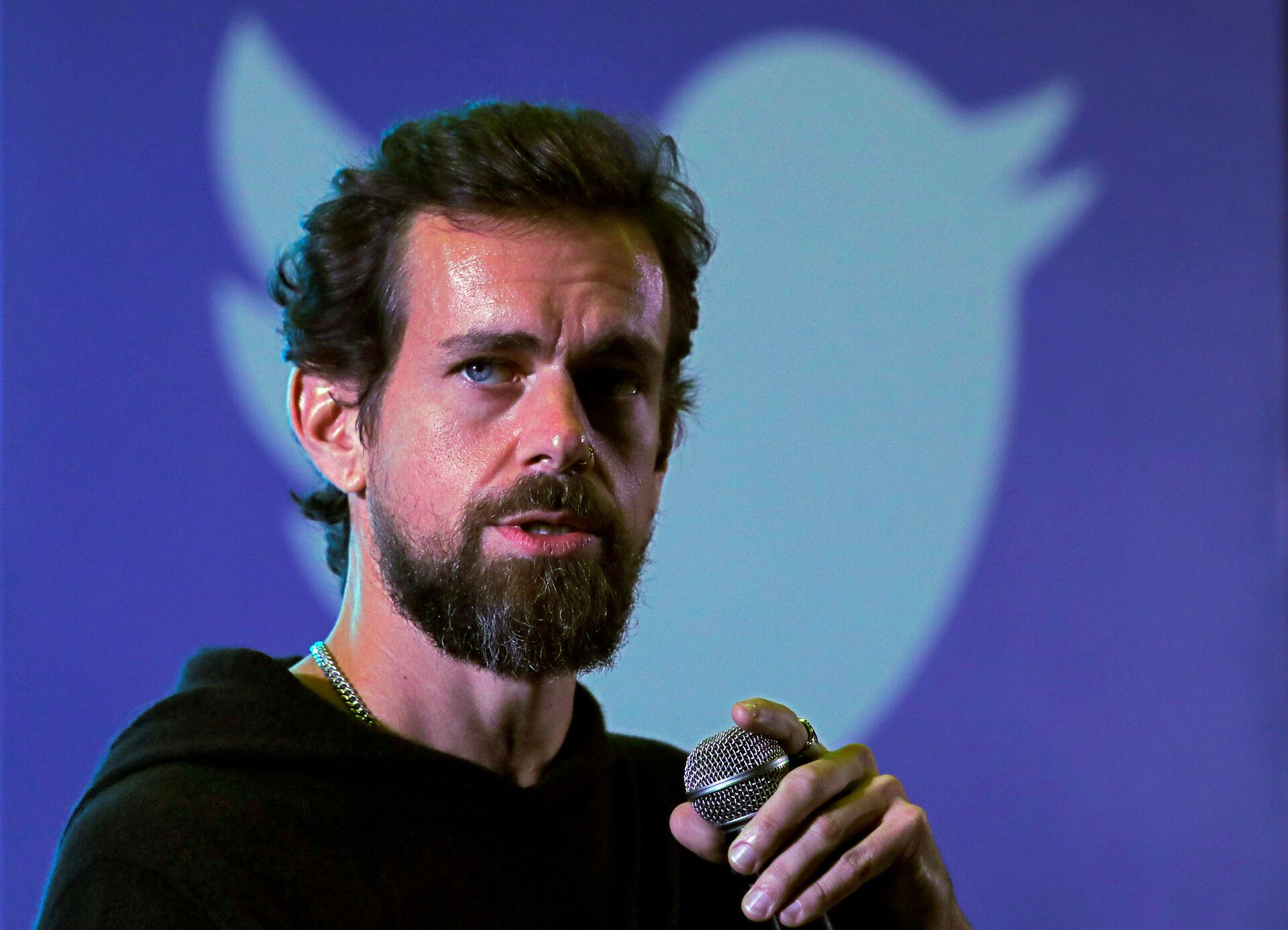 Twitter CEO Jack Dorsey addresses students during a town hall at the Indian Institute of Technology (IIT) in New Delhi, India, November 12, 2018 - Sputnik International, 1920, 07.09.2021