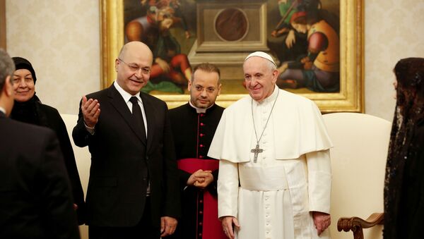 Pope Francis meets Iraqi President Barham Salih at the Vatican - Sputnik International