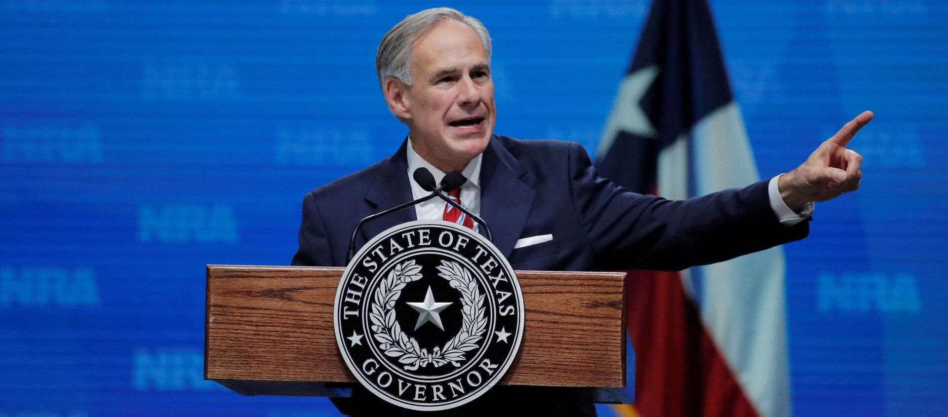 Texas Governor Greg Abbott speaks at the annual National Rifle Association (NRA) convention in Dallas, Texas, U.S., May 4, 2018 - Sputnik International, 1920, 15.06.2021