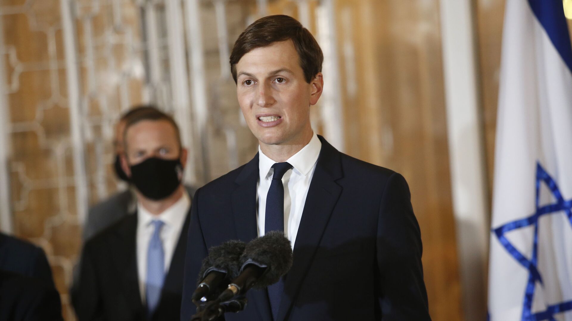 Senior White House adviser Jared Kushner speaks to reporters at the guest house next to the royal palace in Rabat, Morocco, Tuesday, Dec. 22, 2020 - Sputnik International, 1920, 09.05.2022
