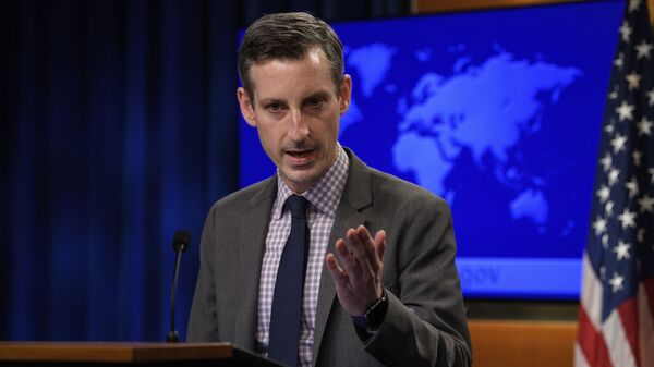 U.S. State Department Spokesman Ned Price speaks during a news briefing at the State Department in Washington, Thursday, Feb. 25, 2021. - Sputnik International