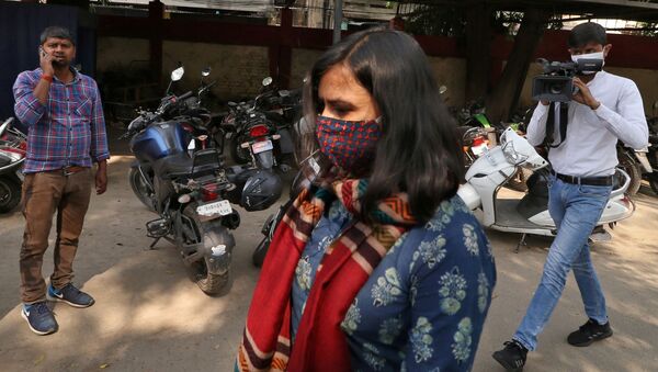 Aparna Purohit, Amazon's head of original content for its Prime streaming service in India, arrives for questioning at a police station in Lucknow, India, February 23, 2021 - Sputnik International