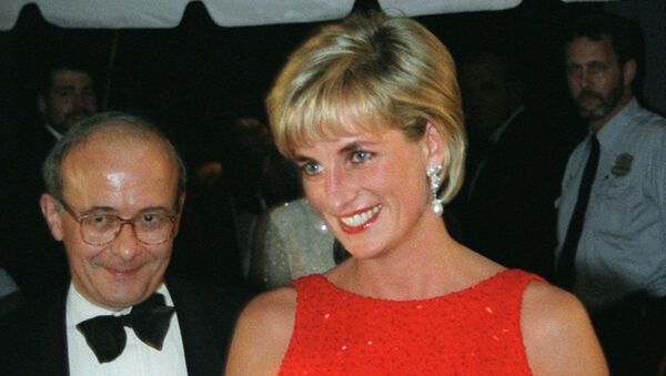 England's Princess Diana leaves a Red Cross gala Tuesday, June 17, 1997 at the National Museum of Women in the Arts in Washington followed by Ambassador John Kerr of Great Britain - Sputnik International