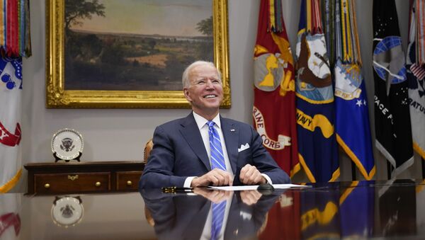 President Joe Biden congratulates NASA's Jet Propulsion Laboratory Mars 2020 Perseverance team for successfully landing on Mars during a virtual call in the Roosevelt Room at the White House, Thursday, March 4, 2021 - Sputnik International